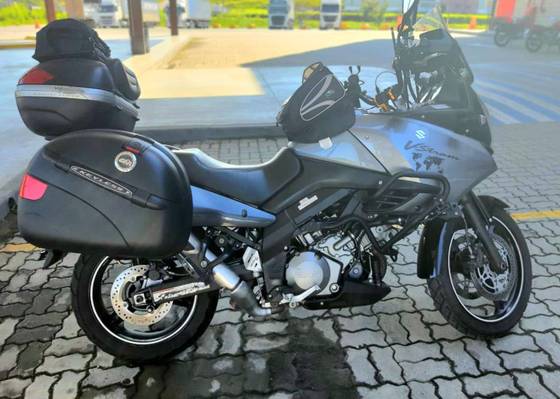 SUZUKI DL 1000 V STROM SUZUKI DL 1000 V STROM